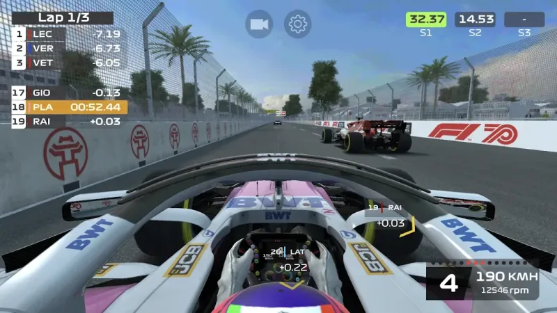 F1 Mobile Racing screenshot 4