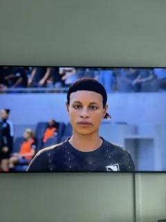 Футболісти жахнулися власними моделями у FIFA 23