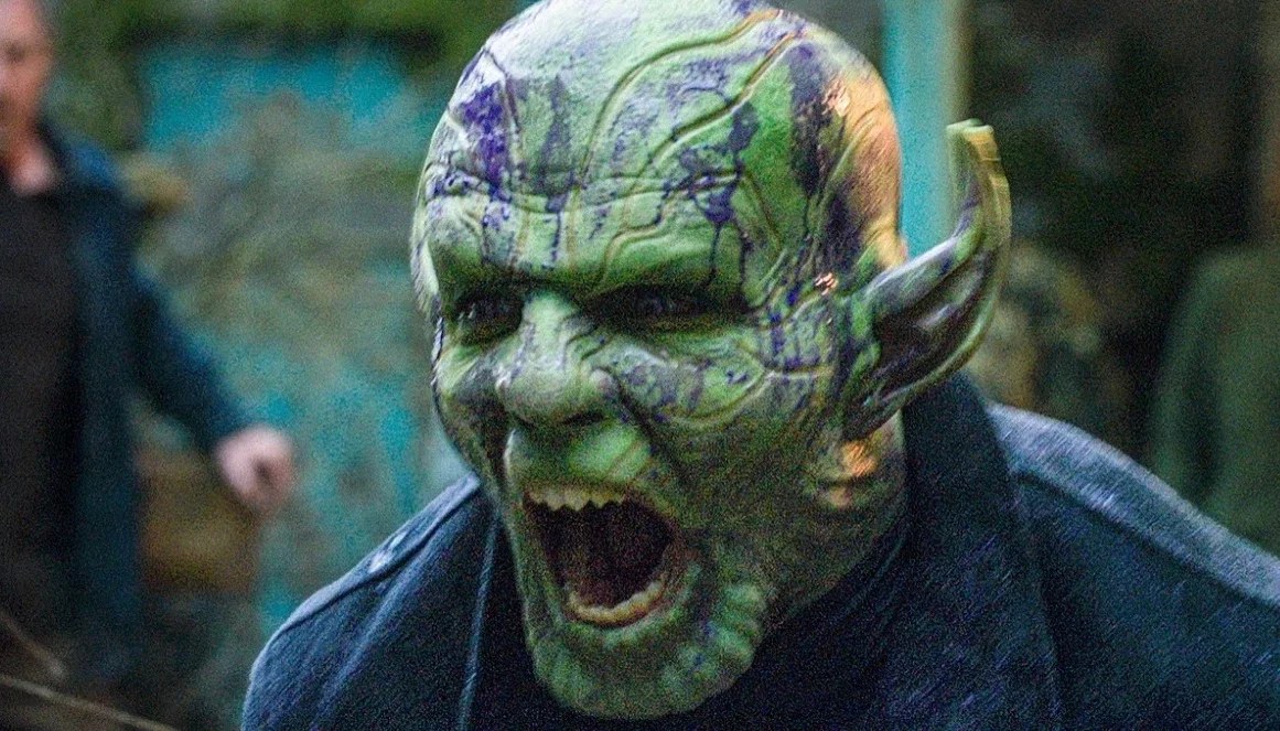 Серія Marvel про Ніку Ф'юрі та її боротьба проти прокручування земель були розбиті