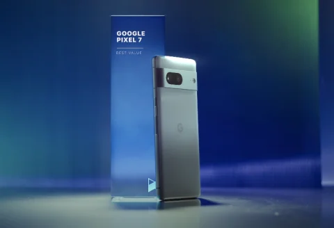 Популярний техноблоггер вибрав найкращі смартфони 2022 року відповідно до власної версії