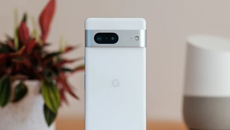 Авторитетний інсайдер розкрив дизайн Google Pixel 7A